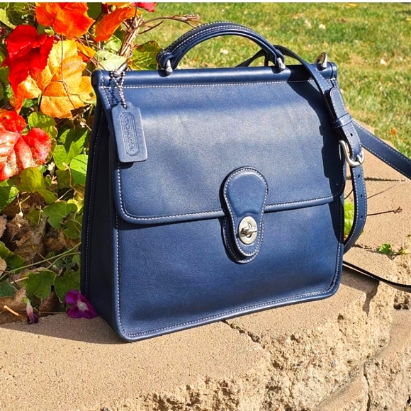 Vintage Coach Willis Crossbody Shoulder Bag 9927 ( Royal / Deep Ocean Blue ) - Picture 6 of 11